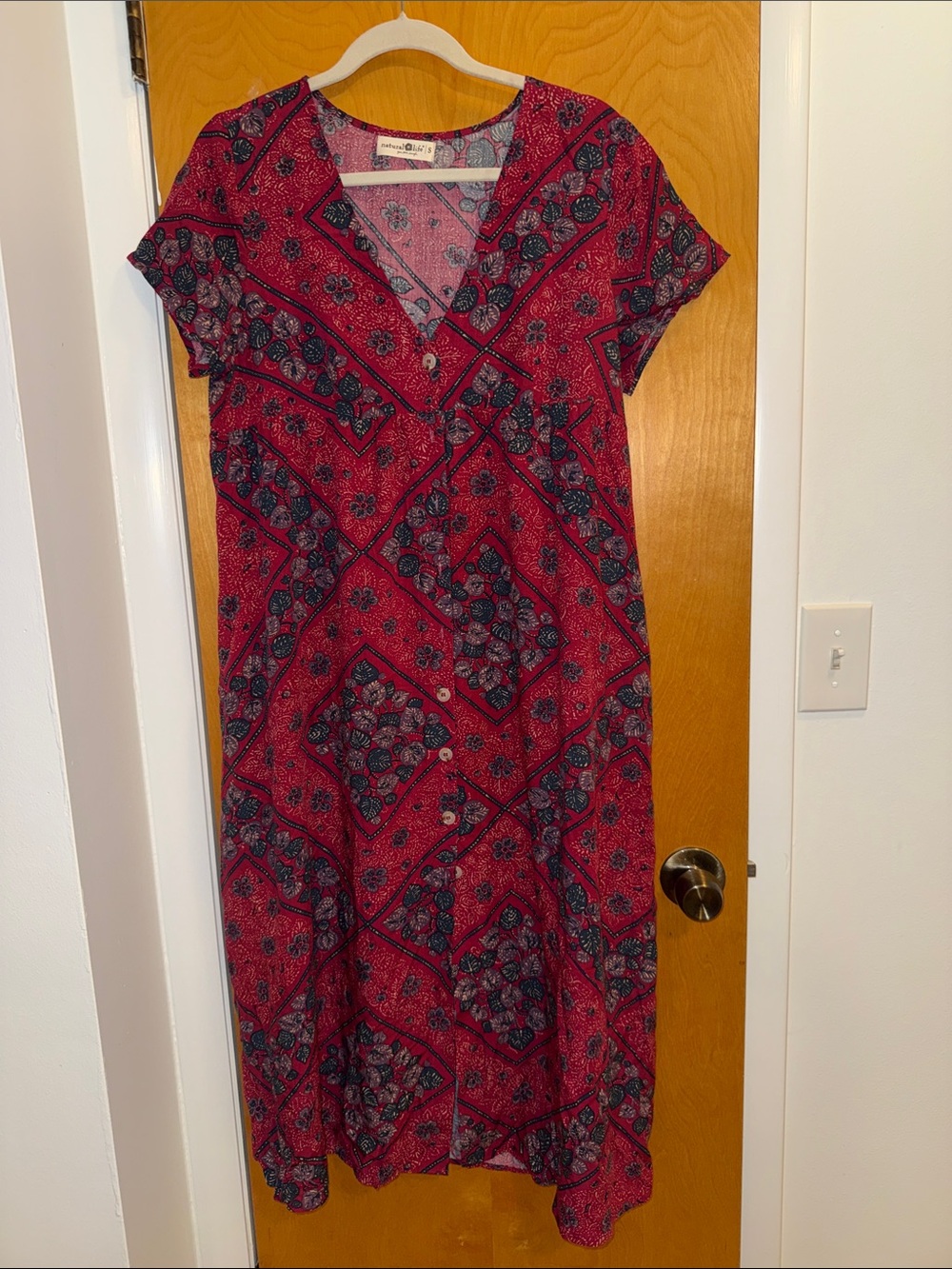 NATURAL LIFE Red Floral V-Neck Maxi Dress
